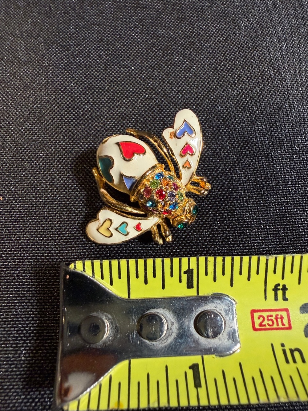 Joan Rivers Vintage Lots of Love Gold Tone Bee Brooch, Enamel, Rhinestone Pin - Picture 3 of 5